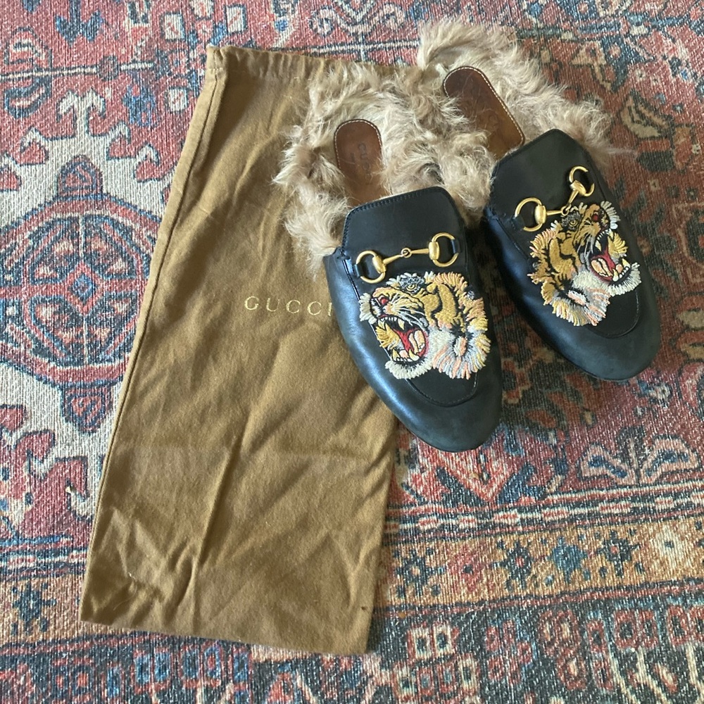 Gucci Princeton Tiger Fur Loafers - Picture 1 of 16